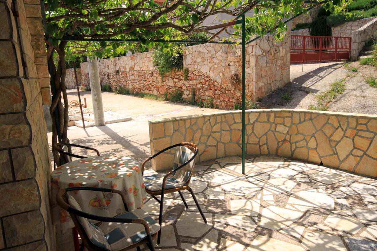 Apartments By The Sea Basina, Hvar - 542 Vrbanj Eksteriør bilde